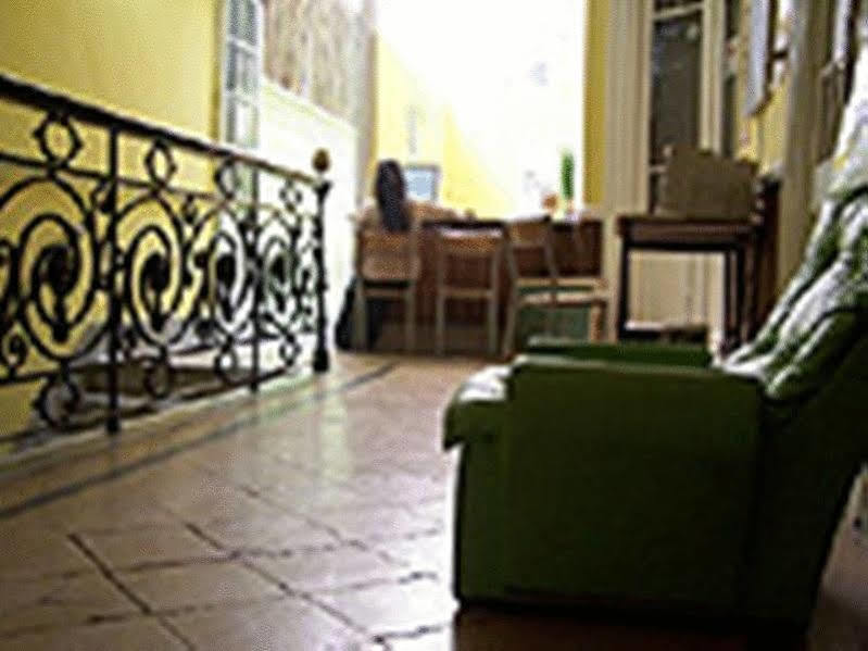 Hostel Downtownmate Buenos Aires Exterior photo